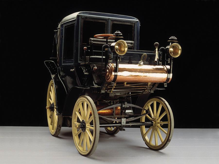  Daimler Taxicab 1895 года  (фото 2 из 2)
